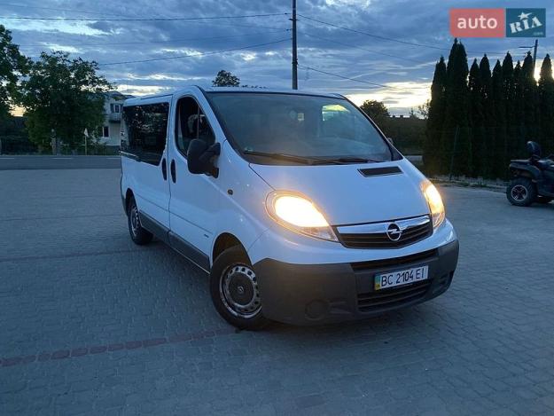 Opel Vivaro, 2008г. 2.0л. дизель Львів в кредит