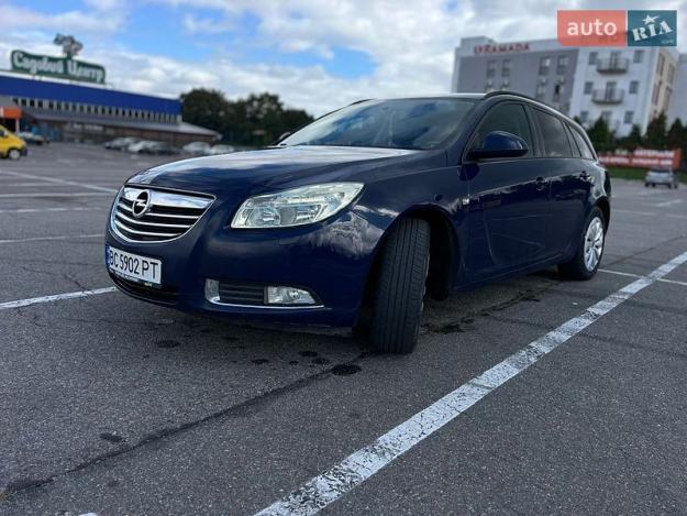 Opel Insignia, 2011г. 2.0л. дизель Львів в кредит