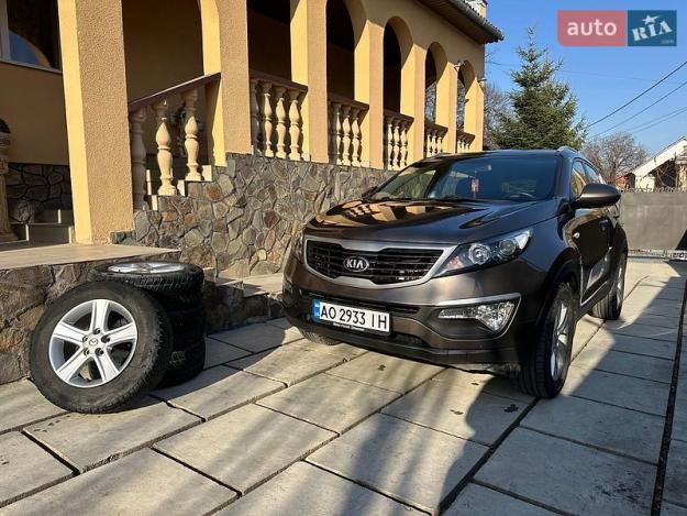 Kia Sportage, 2013г. 1.7л. дизель Ужгород в кредит