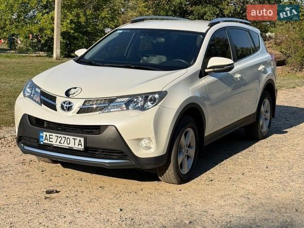 Toyota Rav4, 2013г. 2.2л. дизель Дніпро в кредит