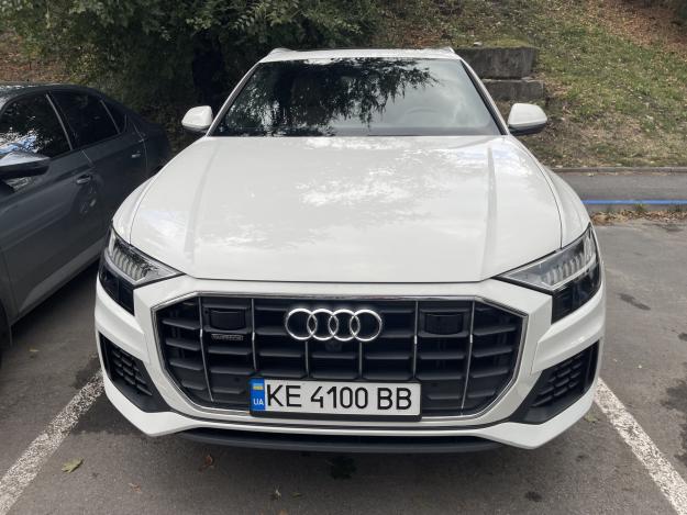 Audi Q8, 2023г. 3.0л. бензин Дніпро в кредит