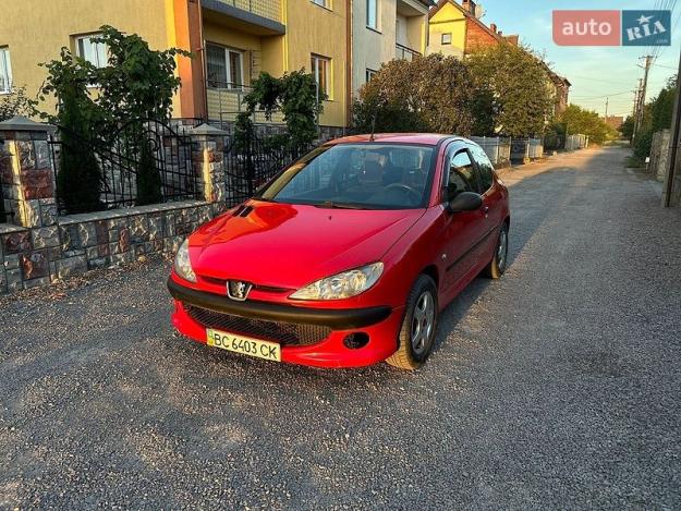 Peugeot 206, 2000г. 1.1л. бензин Львів в кредит
