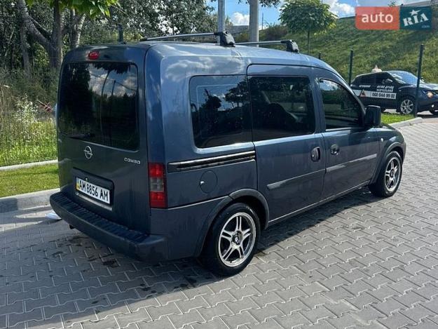 Opel Combo, 2007г. 1.4л. бензин Житомир в кредит