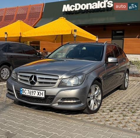 Mercedes-benz C-class, 2011г. 2.2л. дизель Львів в кредит