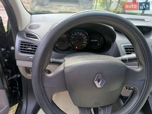 Renault Fluence, 2011г. 1.6л. бензин Тернопіль в кредит