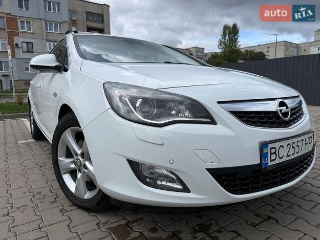 Opel Astra, 2011г. 2.0л. дизель Львів в кредит