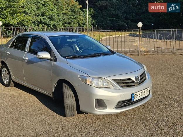 Toyota Corolla, 2013г. 1.6л. гібрид Одеса в кредит