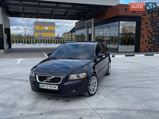 Volvo V50, 2009г. 2.0л. дизель Житомир в кредит