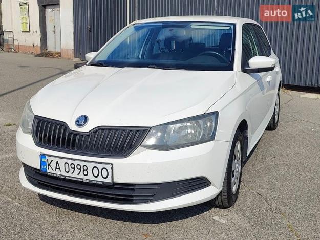 Skoda Fabia, 2016г. 1.0л. бензин Київ в кредит