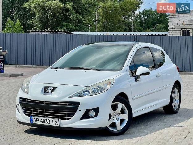 Peugeot 207, 2011г. 2.0л. бензин Дніпро в кредит