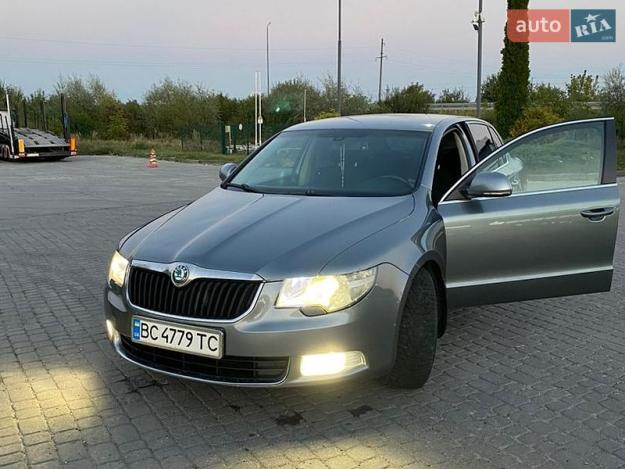 Skoda Superb, 2009г. 2.0л. дизель Львів в кредит
