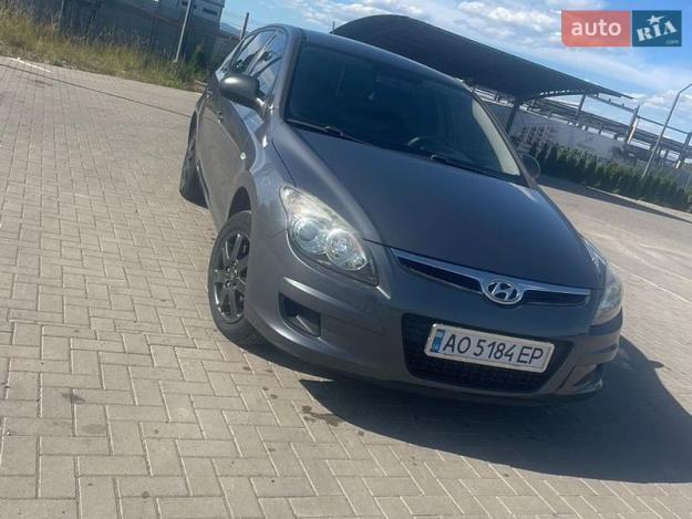 Hyundai I30, 2010г. 1.4л. бензин Ужгород в кредит