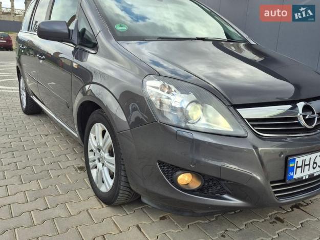 Opel Zafira, 2011г. 1.8л. бензин Одеса в кредит