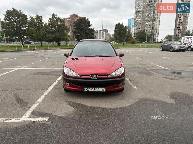 Peugeot 206, 2006г. 1.4л. бензин Київ в кредит
