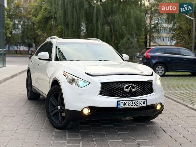 Infiniti Fx 35, 2010г. 3.5л. бензин Рівне в кредит