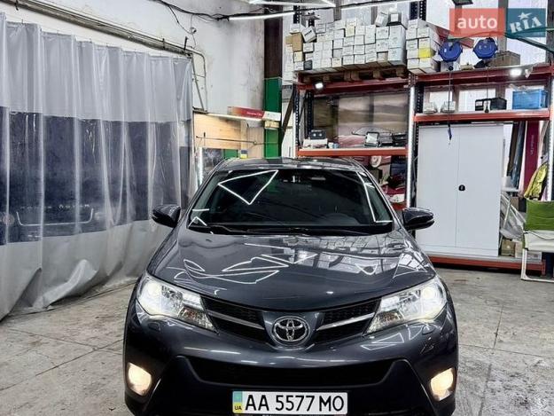 Toyota Rav4, 2013г. 2.2л. дизель Київ в кредит