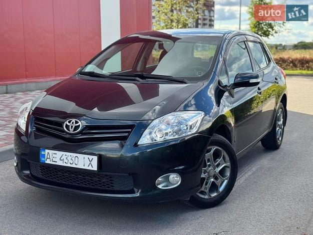 Toyota Auris, 2012г. 1.6л. гібрид Дніпро в кредит