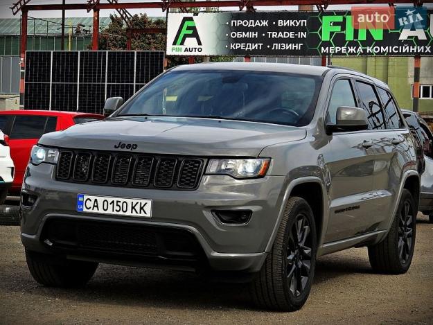 Jeep Grand cherokee, 2021г. 3.6л. гібрид Черкаси в кредит