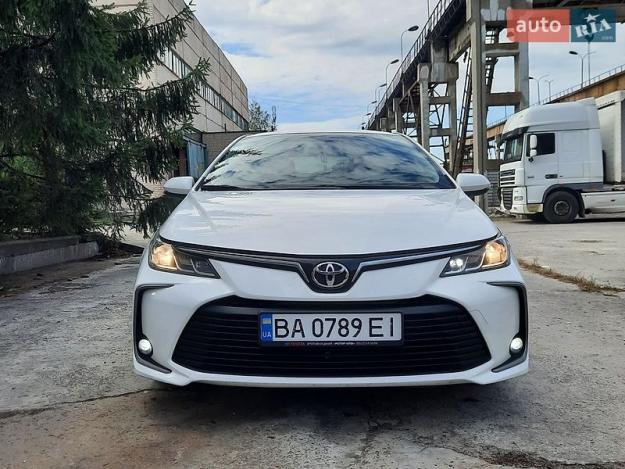Toyota Corolla, 2020г. 1.6л. бензин Кропивницький в кредит