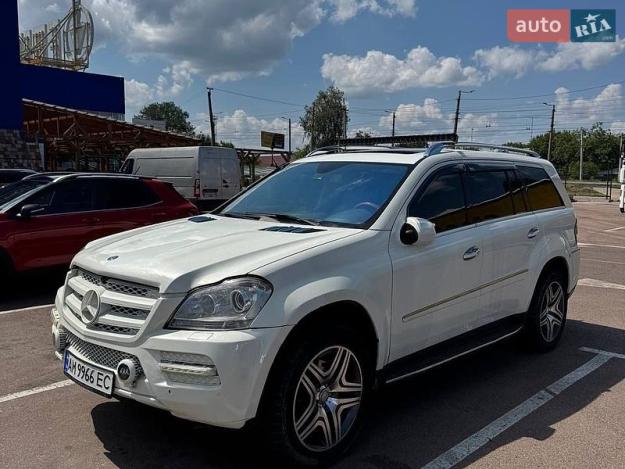 Mercedes-benz Gl-class, 2010г. 4.7л. бензин Житомир в кредит
