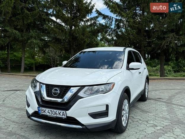 Nissan Rogue, 2017г. 2.5л. бензин Рівне в кредит