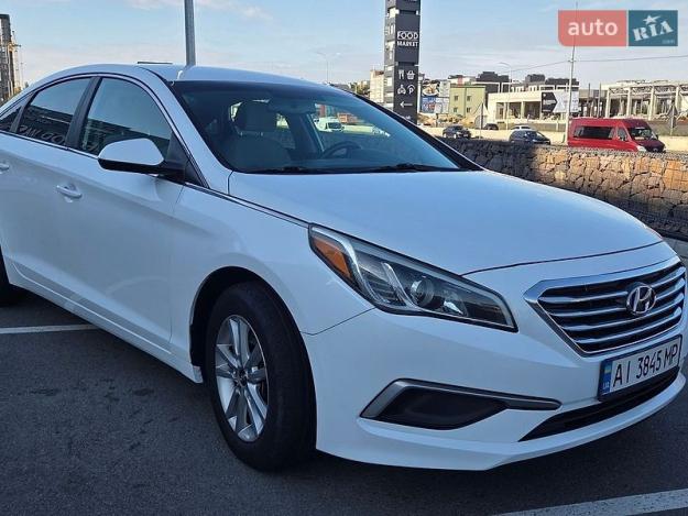 Hyundai Sonata, 2015г. 2.4л. бензин Київ в кредит