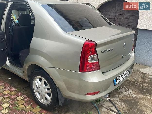 Renault Logan, 2011г. 1.4л. бензин Ужгород в кредит