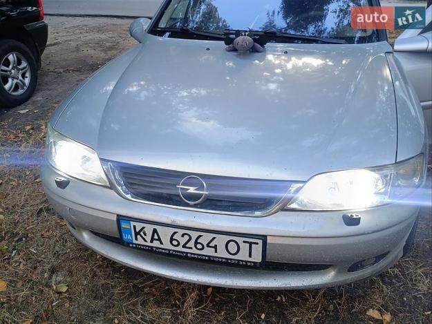 Opel Vectra, 2000г. 2.2л. бензин Київ в кредит