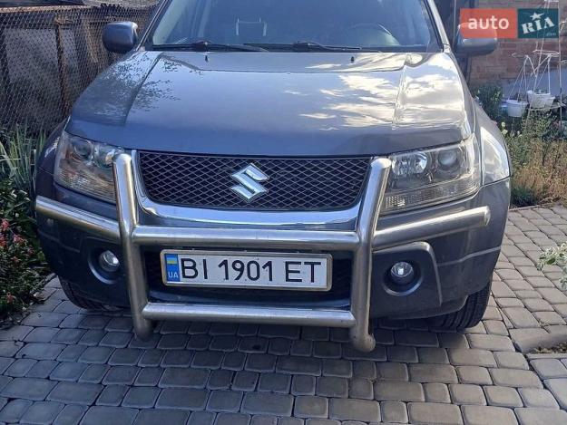 Suzuki Grand vitara, 2006г. 2.0л. бензин Полтава в кредит