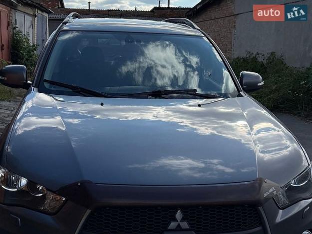 Mitsubishi Outlander, 2012г. 2.4л. бензин Хмельницький в кредит