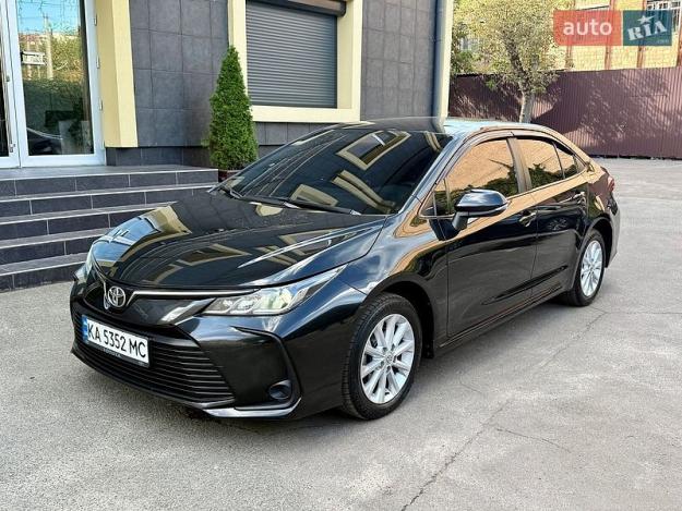 Toyota Corolla, 2021г. 1.6л. бензин Київ в кредит