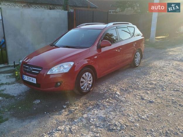 Kia Ceed, 2009г. 1.4л. бензин Запоріжжя в кредит