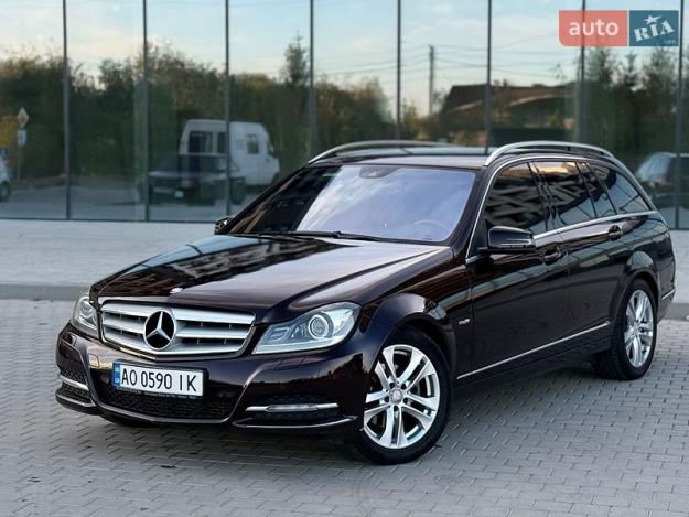 Mercedes-benz C-class, 2011г. 2.2л. дизель Ужгород в кредит