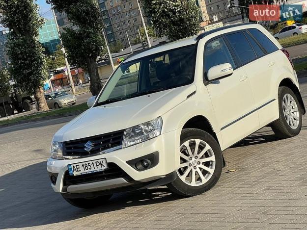 Suzuki Grand vitara, 2016г. 2.4л. бензин Дніпро в кредит