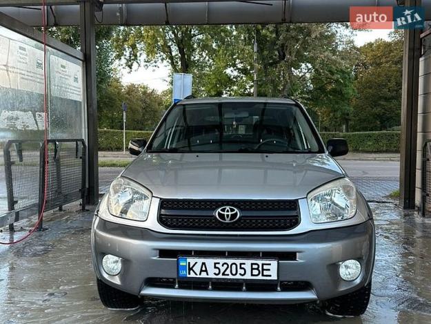 Toyota Rav4, 2005г. 2.0л. бензин Київ в кредит