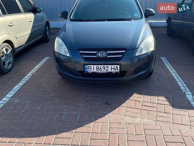 Kia Ceed, 2008г. 1.4л. бензин Київ в кредит