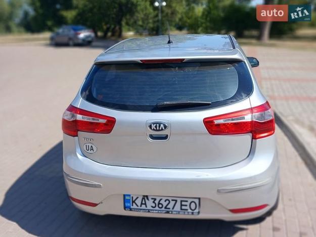 Kia Rio, 2013г. 1.6л. гібрид Черкаси в кредит