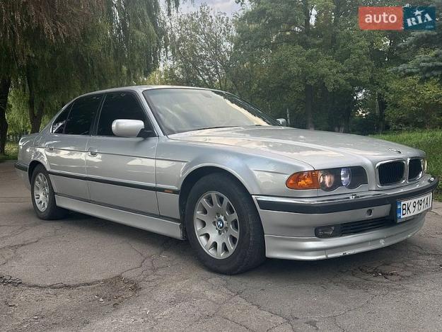 Bmw 7 series, 2000г. 2.9л. дизель Рівне в кредит