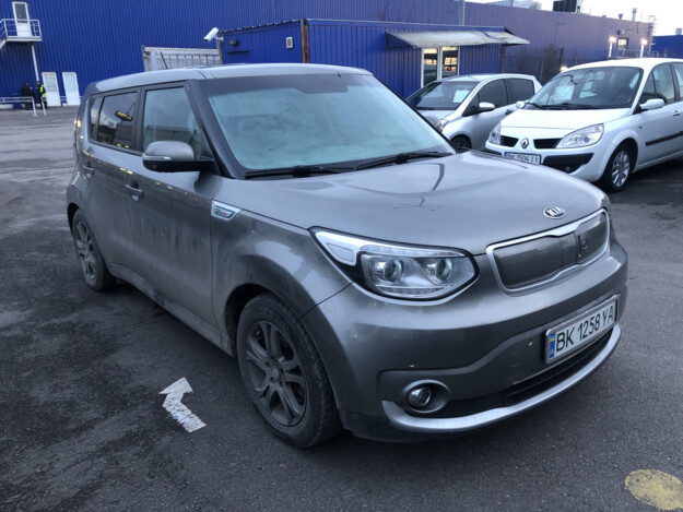 Kia Soul, 2014г. 27.0л. Електро Рівне в кредит