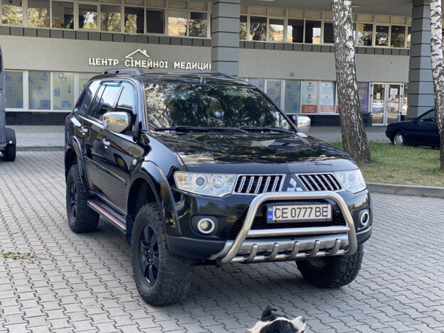 Mitsubishi Pajero sport, 2013г. 2.5л. дизель Чернівці в кредит