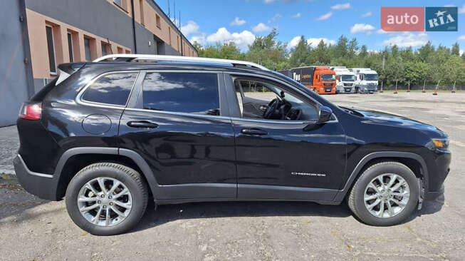 Jeep Cherokee, 2018г. 2.4л. бензин Рівне в кредит