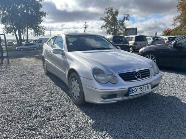 Mercedes-benz C 200, 2001г. 2.0л. бензин Рівне в кредит