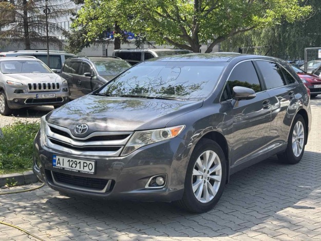 Toyota Venza, 2015г. 2.7л. бензин Чернівці в кредит