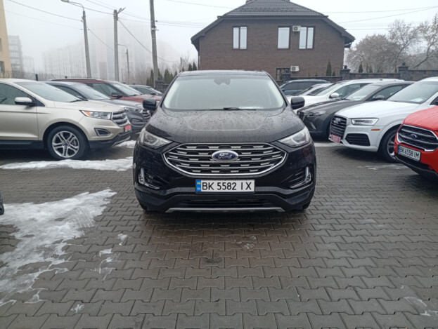 Ford Edge, 2022г. 2.0л. бензин Рівне в кредит