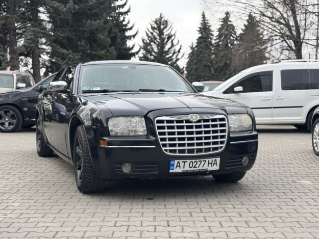 Chrysler 300c, 2007г. 3.5л. бензин Чернівці в кредит