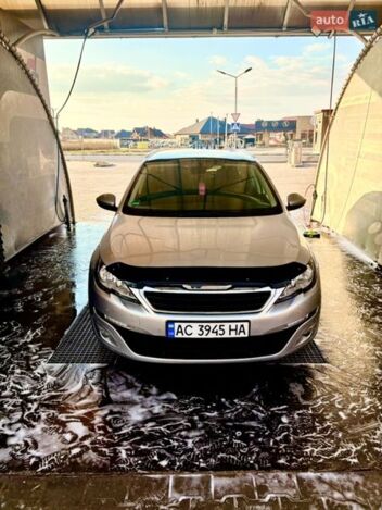 Peugeot 308, 2014г. 1.6л. дизель Луцьк в кредит