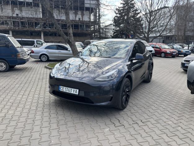 Tesla Model y, 2024г. 82.0л. Електро Чернівці в кредит