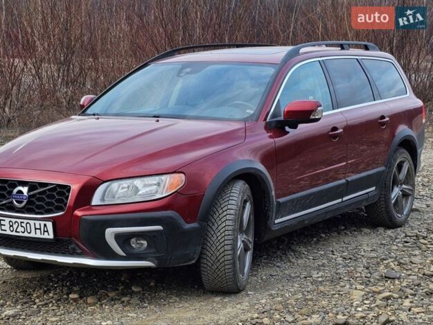 Volvo Xc70, 2014г. 2.0л. бензин Чернівці в кредит