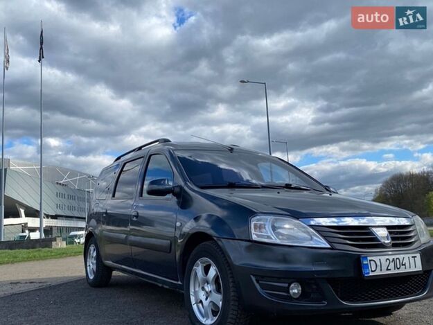 Dacia Logan, 2010г. 1.6л. бензин Львів в кредит