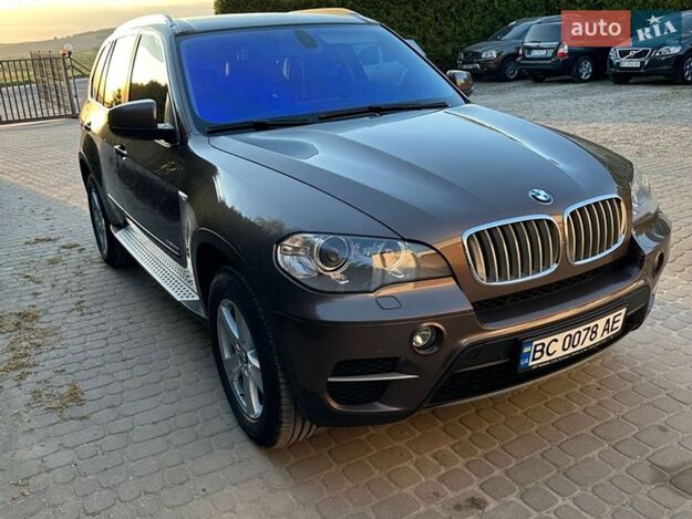 Bmw X5, 2012г. 3.0л. бензин Львів в кредит